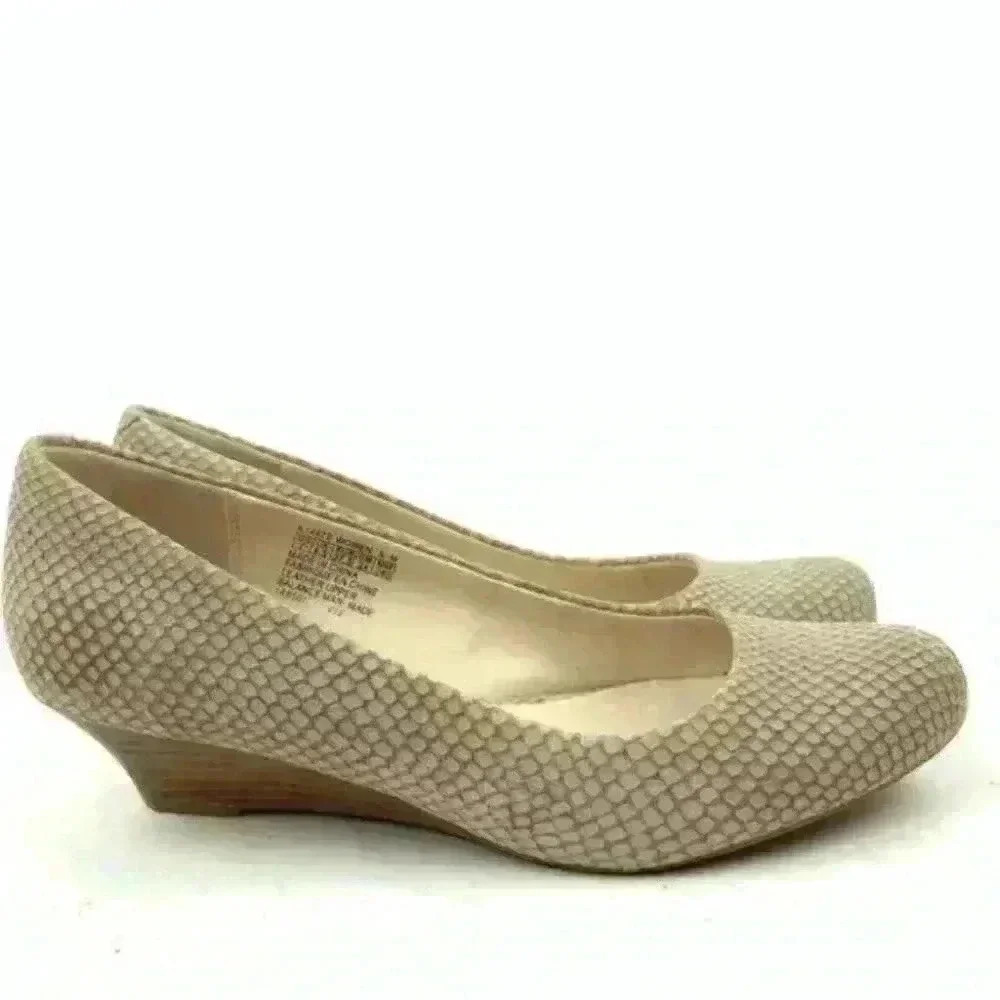 Rockport addiprene adidas wedge 7 37.5 tan leather